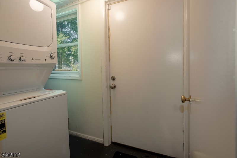 LAKE MOHAWK - Residential