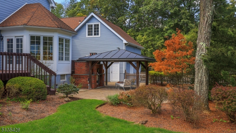 New Vernon - Residential