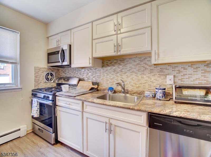 Mountain Club - Residential Lease