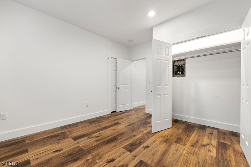 Walnut Street - Residential Lease