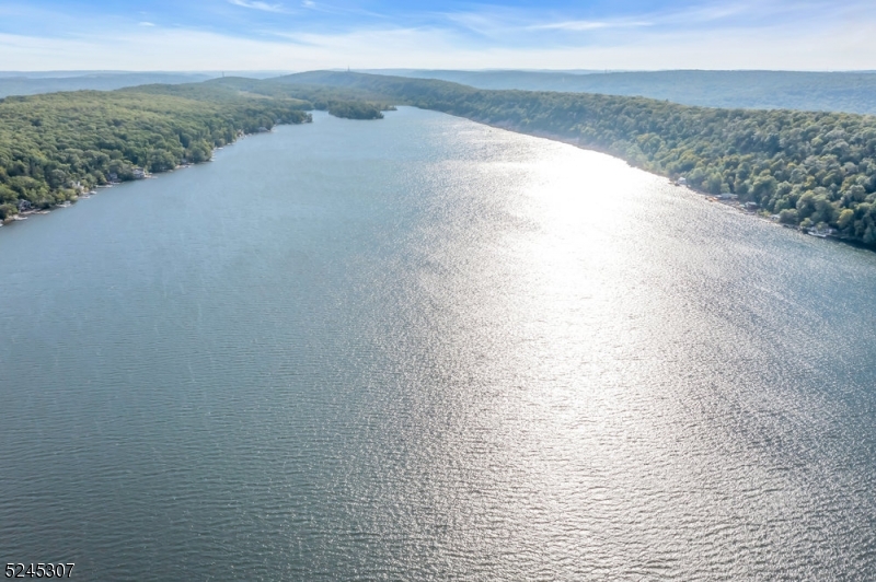 GREEN POND - Residential