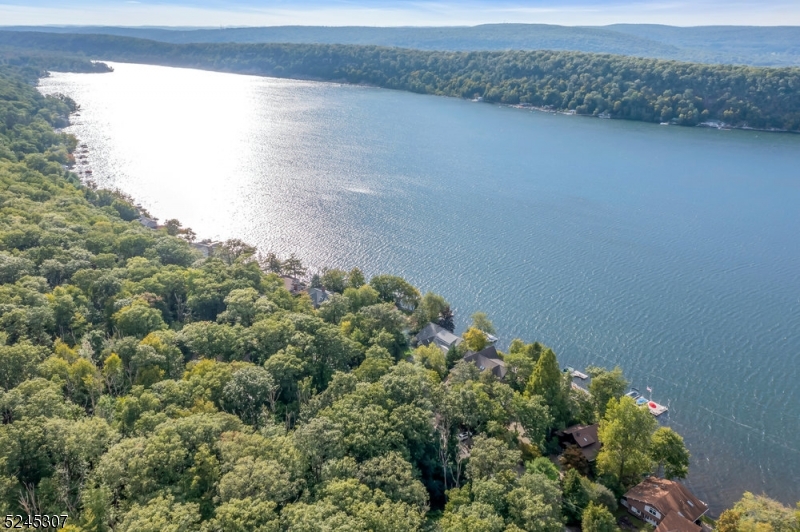 GREEN POND - Residential