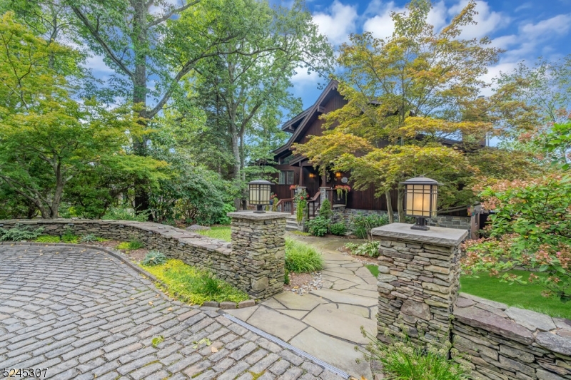 GREEN POND - Residential