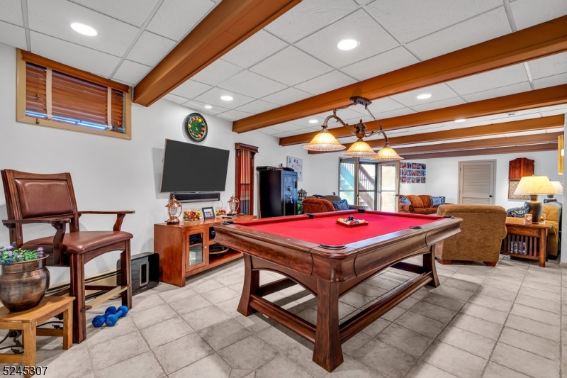 GREEN POND - Residential