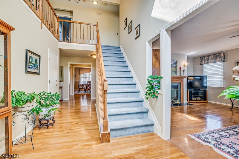 Majestic Knolls - Residential