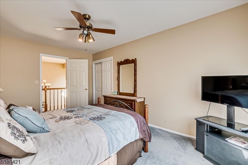 Majestic Knolls - Residential