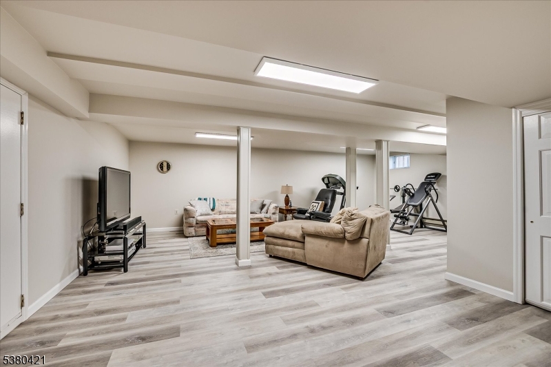 Majestic Knolls - Residential