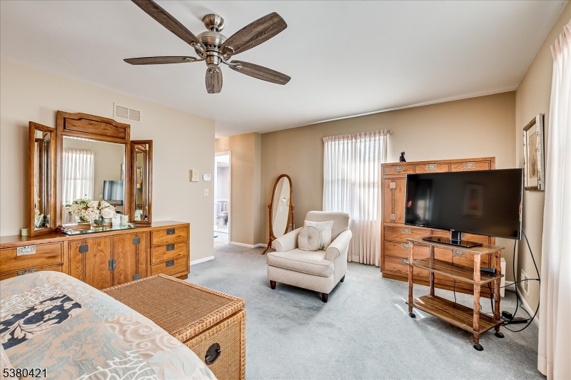 Majestic Knolls - Residential