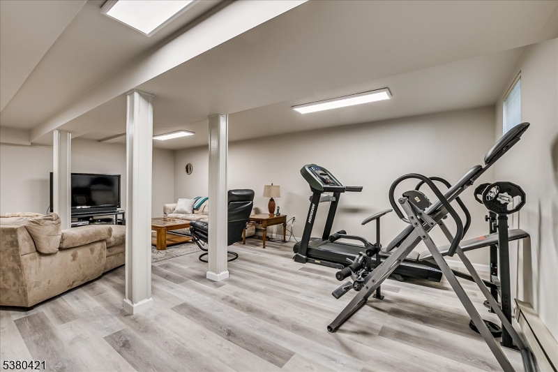 Majestic Knolls - Residential