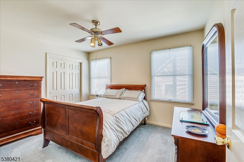 Majestic Knolls - Residential