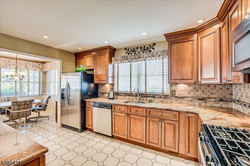 Majestic Knolls - Residential