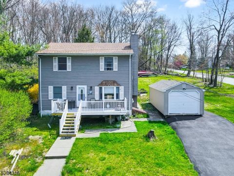 16 Cold Spring Rd, West Milford Twp., NJ 07421 - #: 3898820