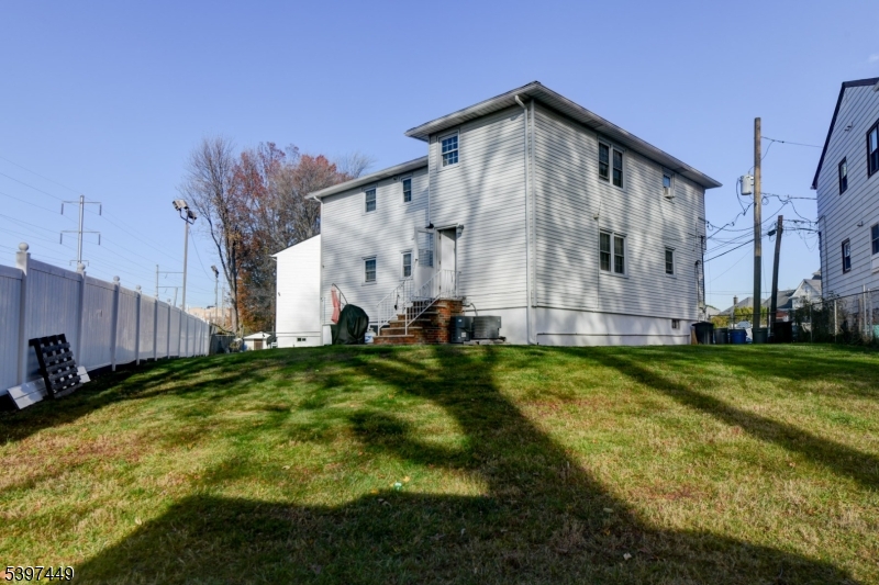 North Elizabeth - Residential Income