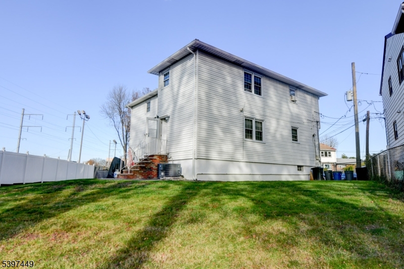 North Elizabeth - Residential Income