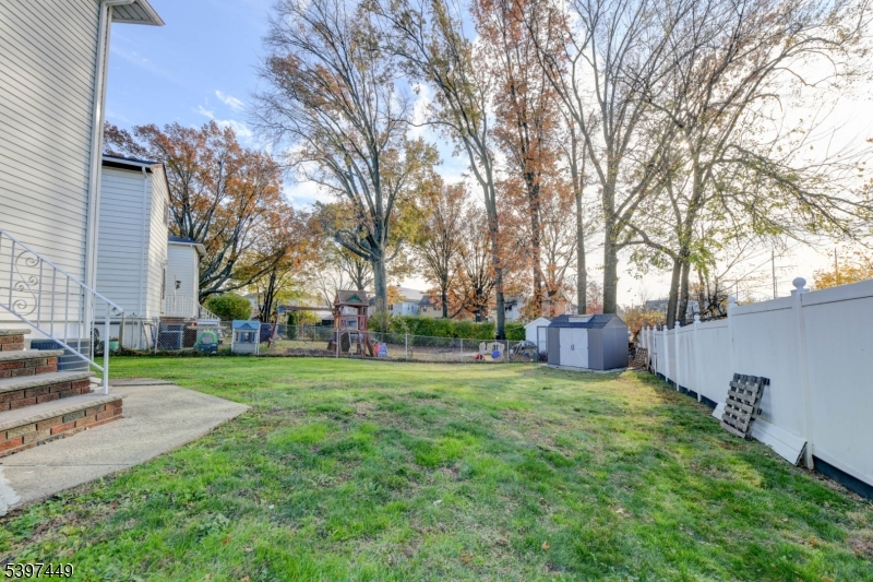 North Elizabeth - Residential Income