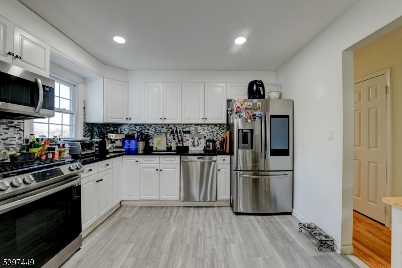 North Elizabeth - Residential Income