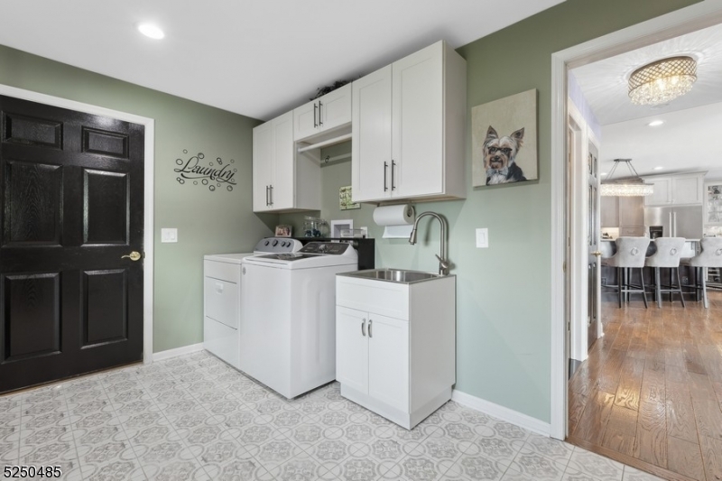 Pickerel Point - Residential