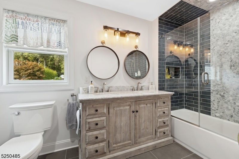 Pickerel Point - Residential