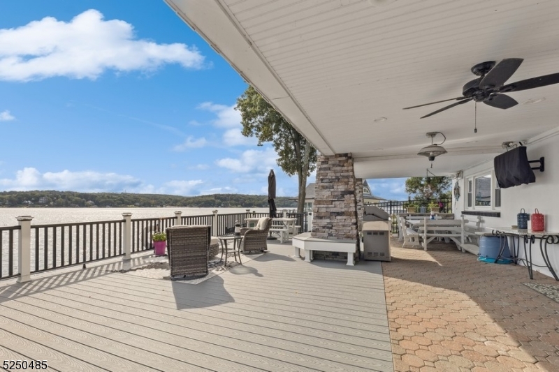 Pickerel Point - Residential