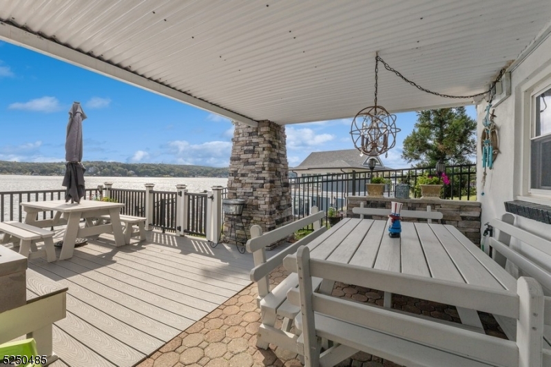 Pickerel Point - Residential