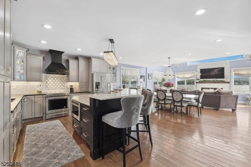 Pickerel Point - Residential