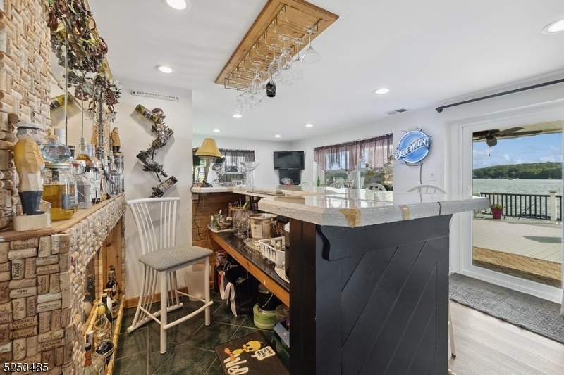 Pickerel Point - Residential