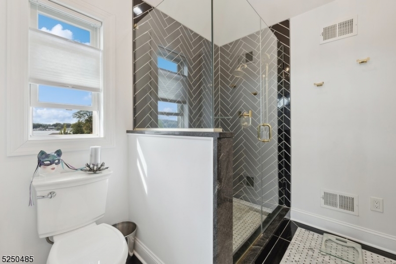 Pickerel Point - Residential