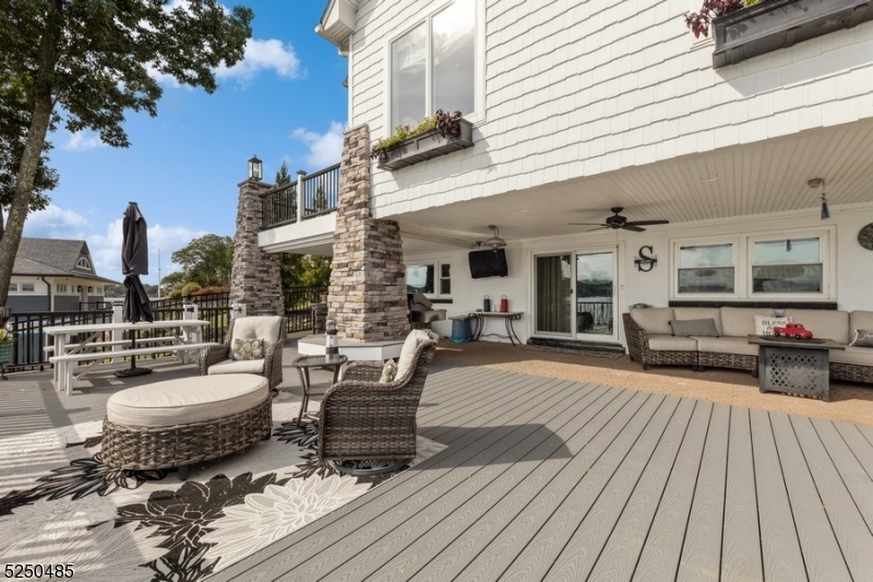 Pickerel Point - Residential