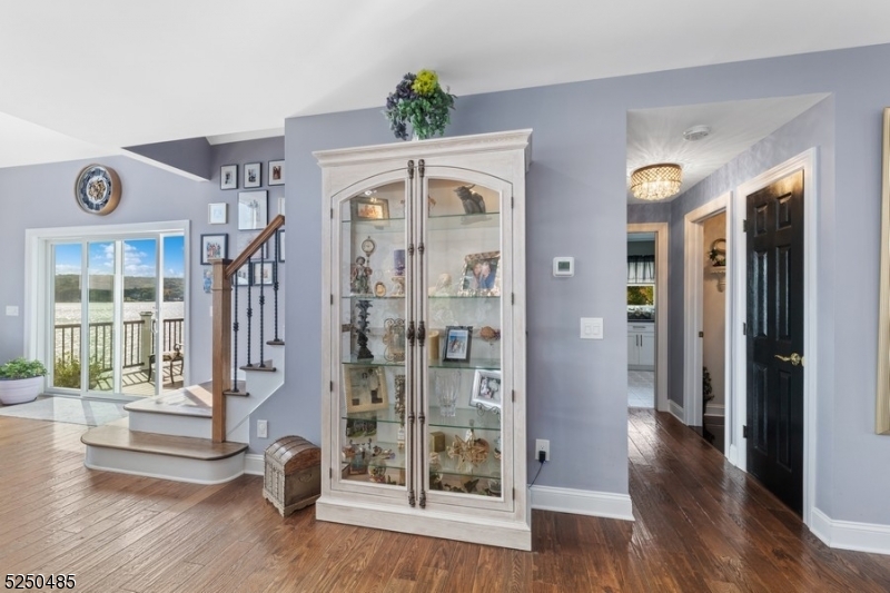 Pickerel Point - Residential