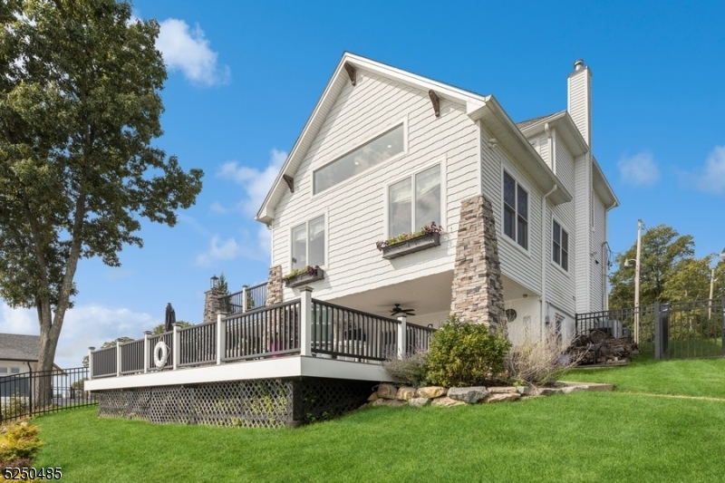 Pickerel Point - Residential