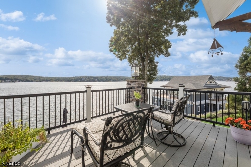 Pickerel Point - Residential