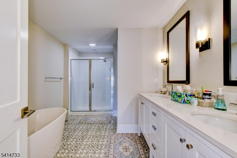 The crossing at Dunellen - Residential