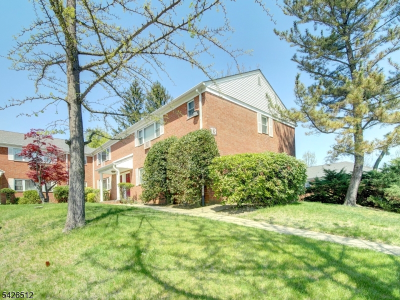 Mountain Club - Residential Lease