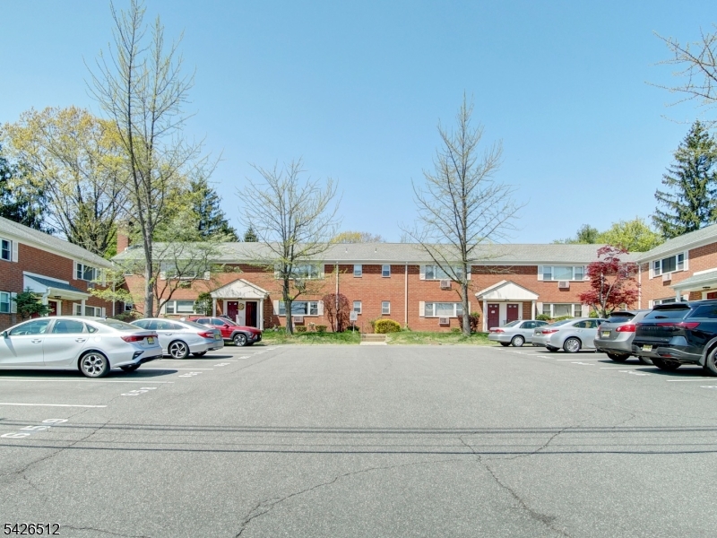 Mountain Club - Residential Lease