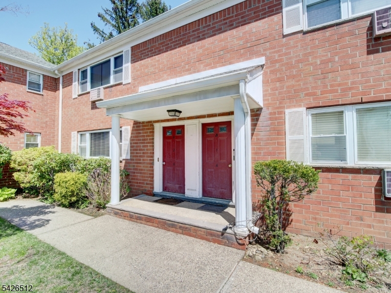 Mountain Club - Residential Lease