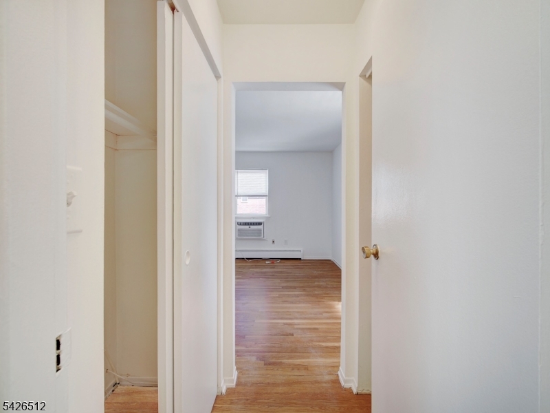 Mountain Club - Residential Lease