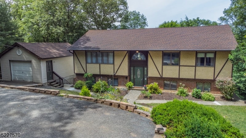 Erskine Lake - Residential
