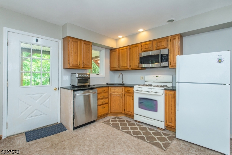 Erskine Lake - Residential