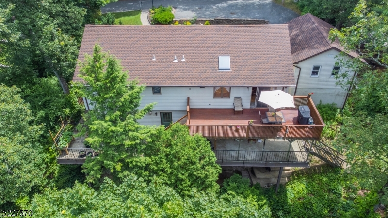 Erskine Lake - Residential