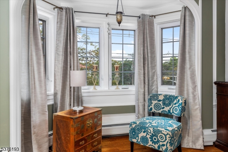 Manor Section - Residential