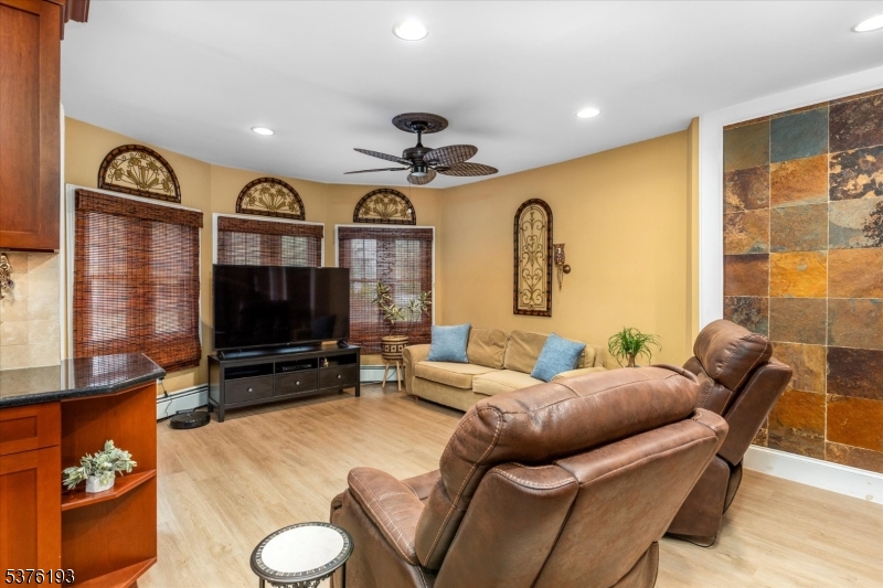 Manor Section - Residential