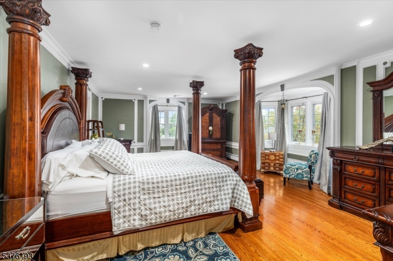 Manor Section - Residential