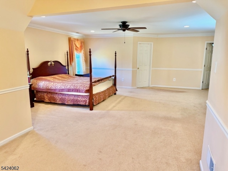 The Legends Of Monroe - Residential