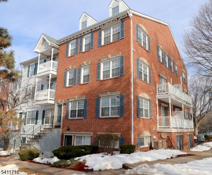 Society Hill - Residential