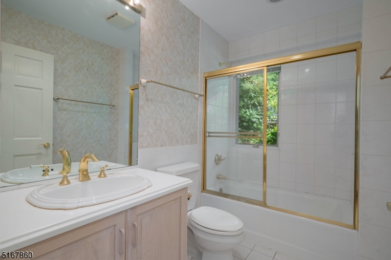 Mountain Lake - Residential