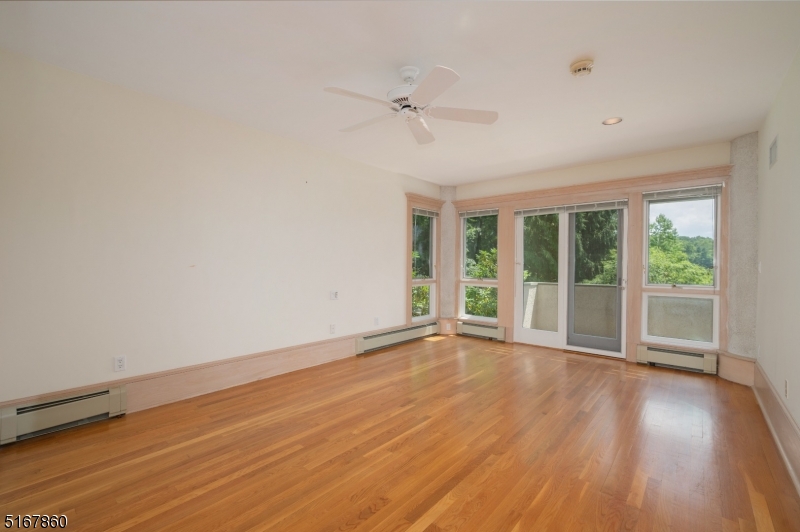 Mountain Lake - Residential