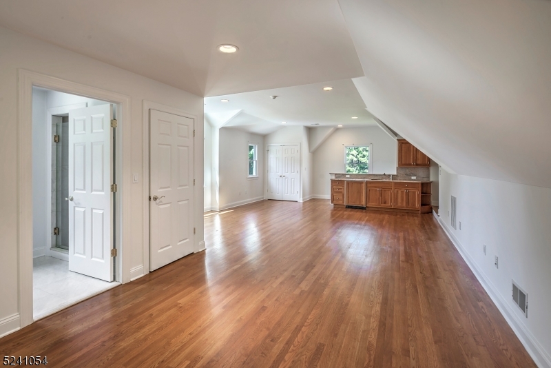 Pleasant Valley - Residential