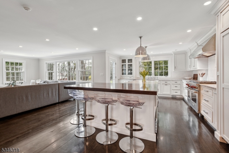 79 BLACKBURN PL