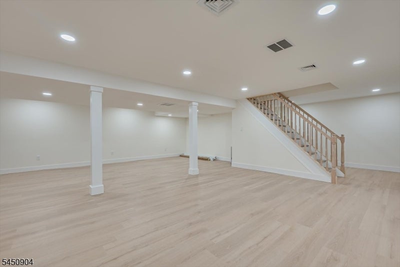 300 E Chestnut Ave, Metuchen Boro, NJ, 08840, USA, 5 Bedrooms Bedrooms, ,4 BathroomsBathrooms,Residential,Active,300 E Chestnut Ave,4044337