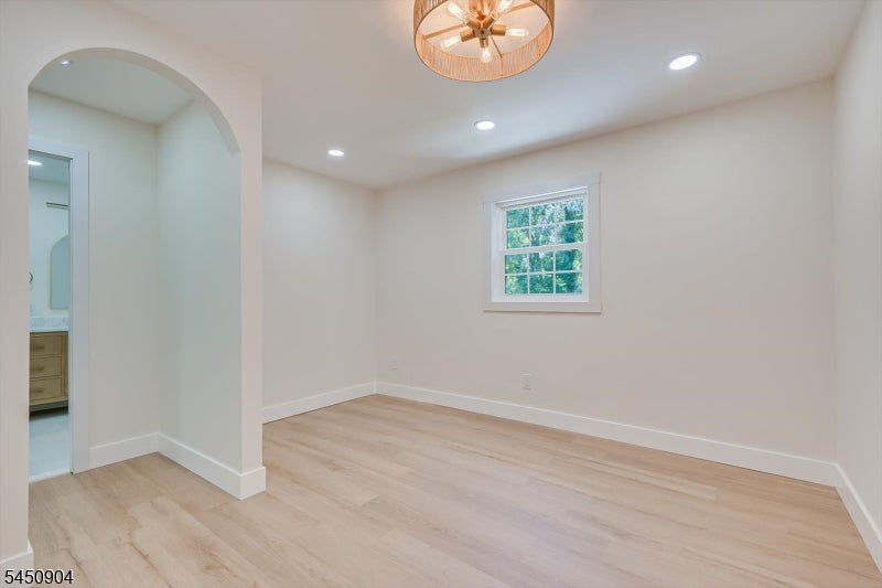 300 E Chestnut Ave, Metuchen Boro, NJ, 08840, USA, 5 Bedrooms Bedrooms, ,4 BathroomsBathrooms,Residential,Active,300 E Chestnut Ave,4044337